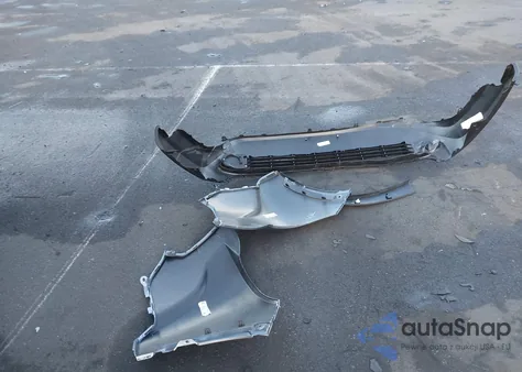 2025 Toyota Corolla Cross Le from USA, damaged, VIN 7MUBAABG0SV124104